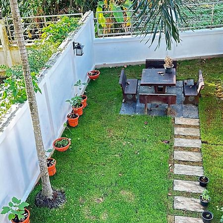 Auriflex House Bed & Breakfast Krabi town Exterior foto